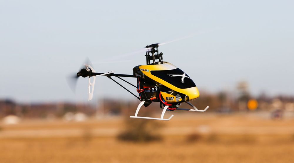 blade bnf helicopter